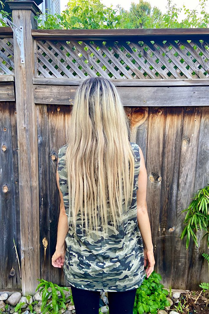 Camo Sleevless Sequin Pocket Top