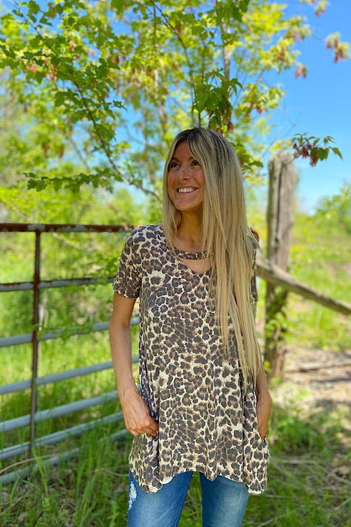 Animal Print Keyhole Pocket Tunic