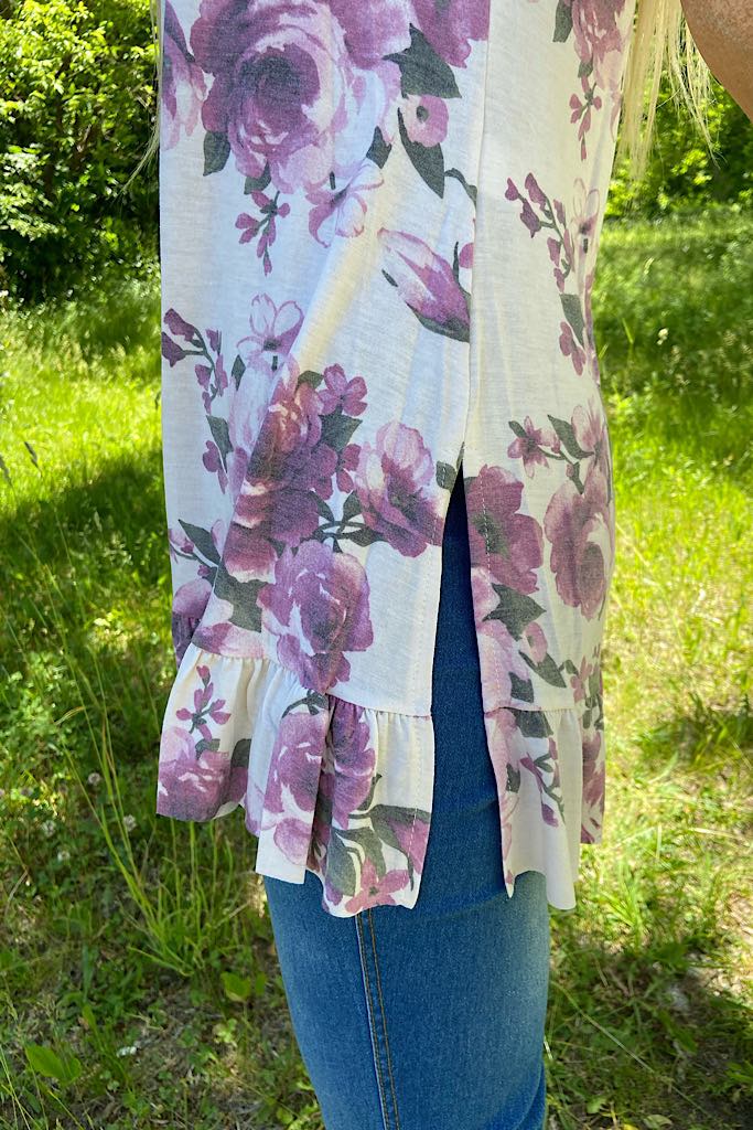 The Sandy Ivory Floral Top
