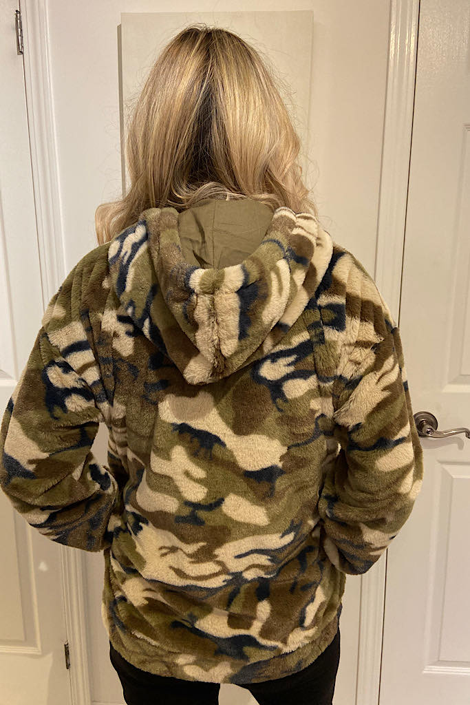 Super Soft Teddy Camo Sherpa