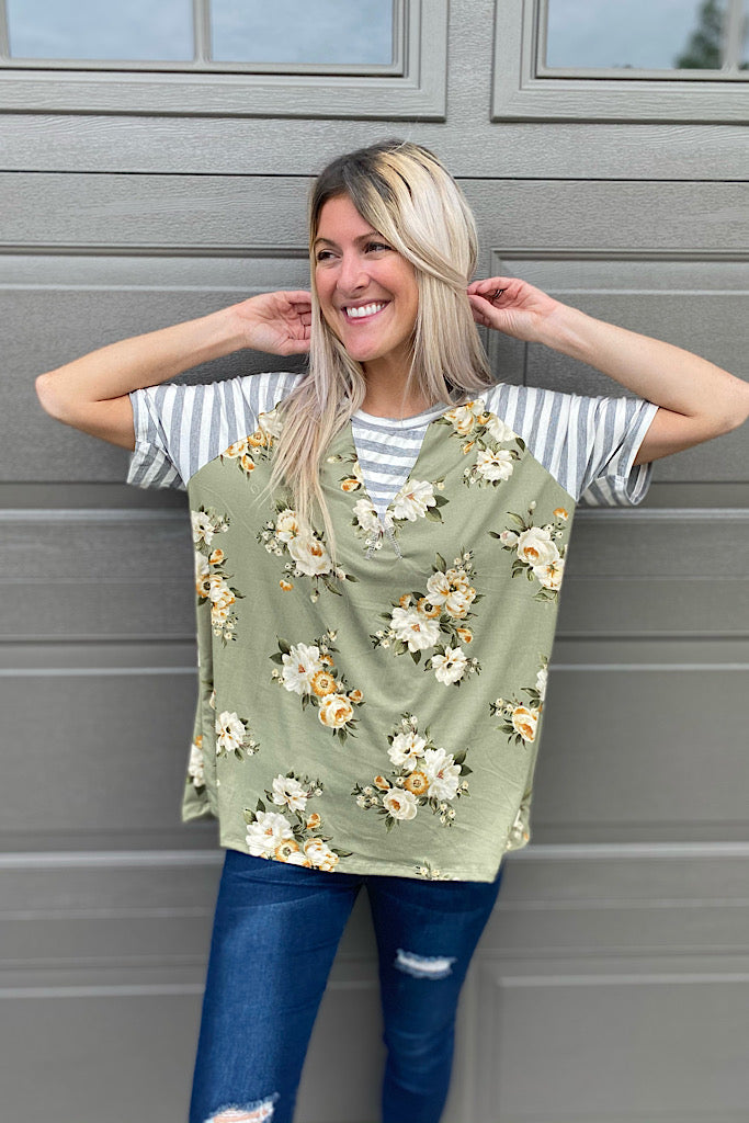 The Dreamer Floral Raglan Detail Top-SALE