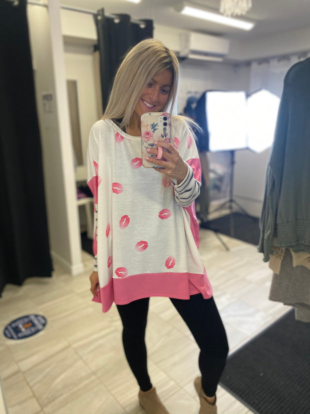 Your Everything Lips Boho Top