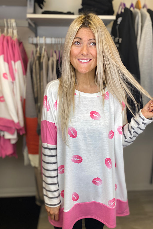 Your Everything Lips Boho Top