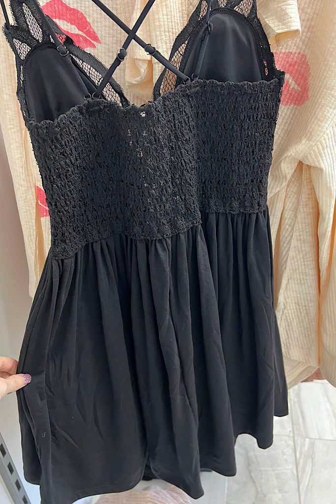 Black Cindy Crochet Lace Cami-SALE